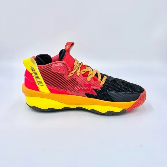 Adidas Dame 8 J Mr. Incredible Basketball Shoe HR1613 Big Kids size 5.5 Disney