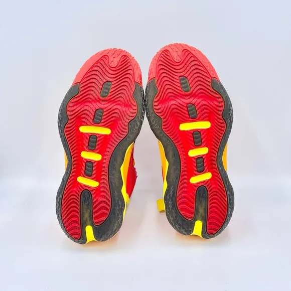 Adidas Dame 8 J Mr. Incredible Basketball Shoe HR1613 Big Kids size 5.5 Disney
