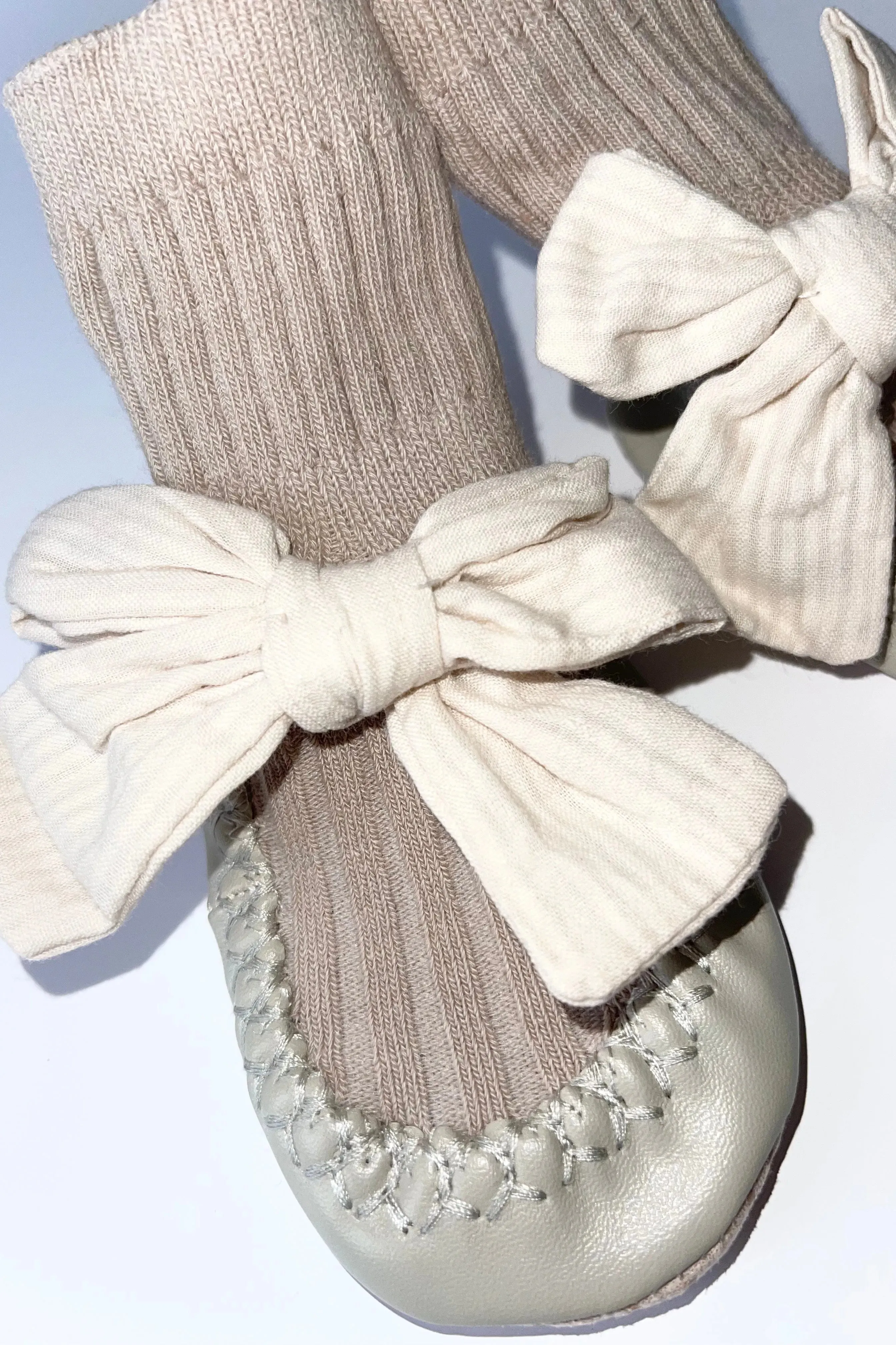 Beige/Cream Bow Baby Pram Boots