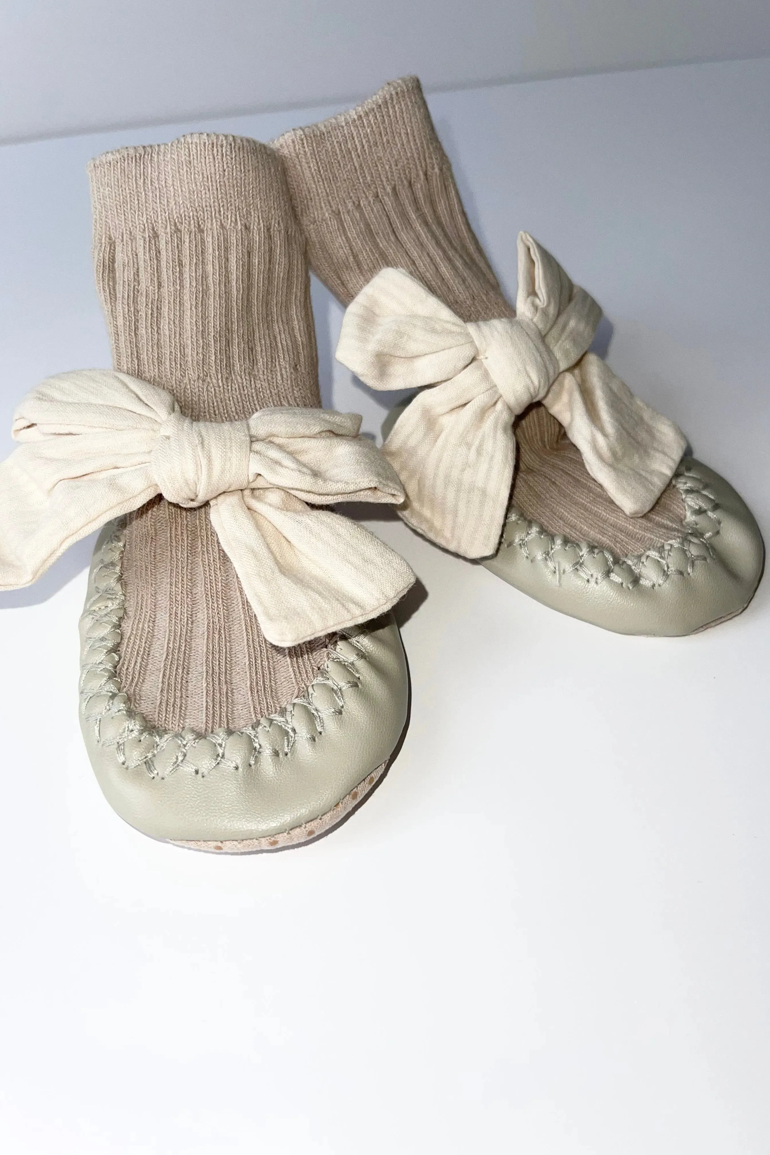 Beige/Cream Bow Baby Pram Boots