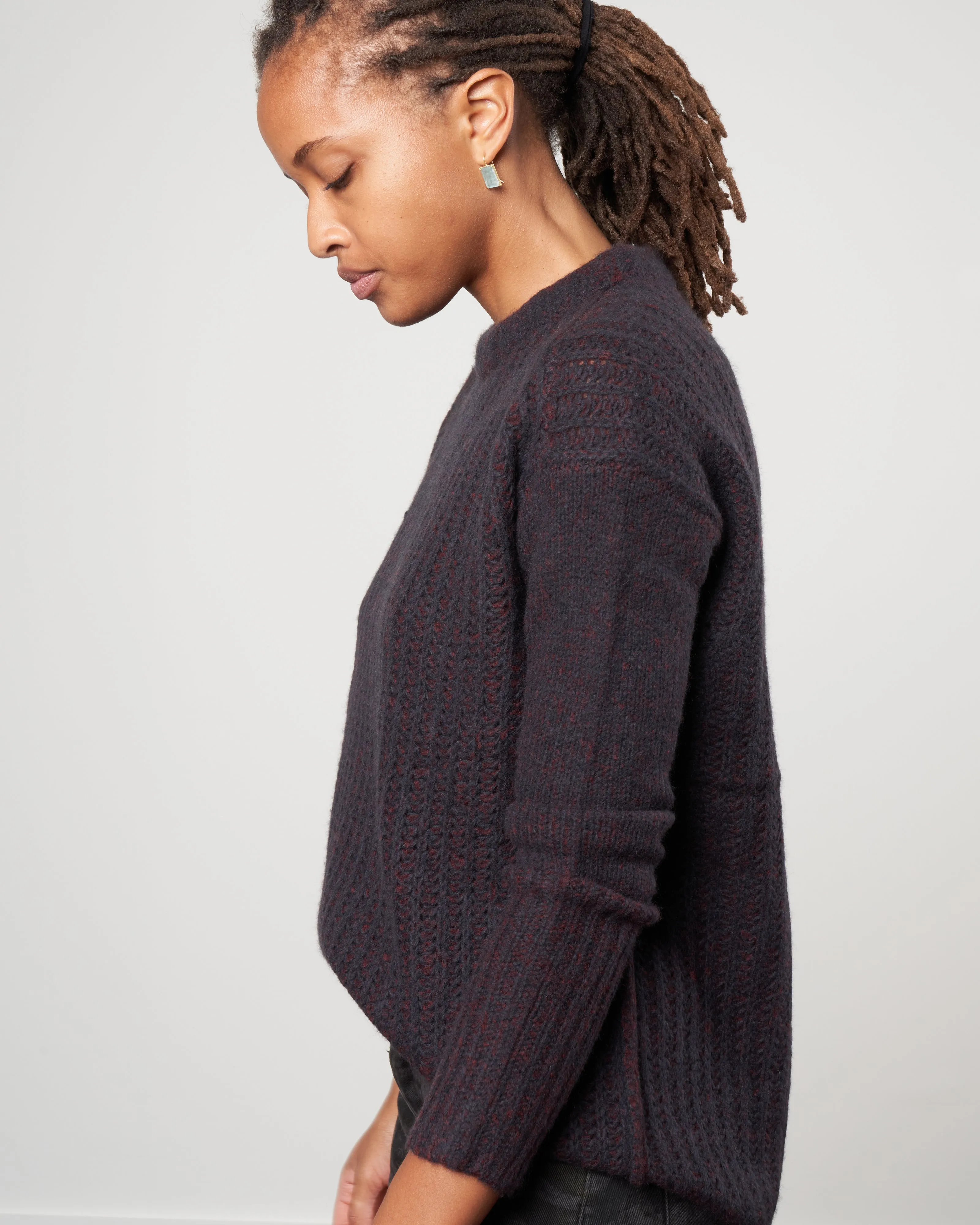 double dreamy cashmere crew - shiraz/black