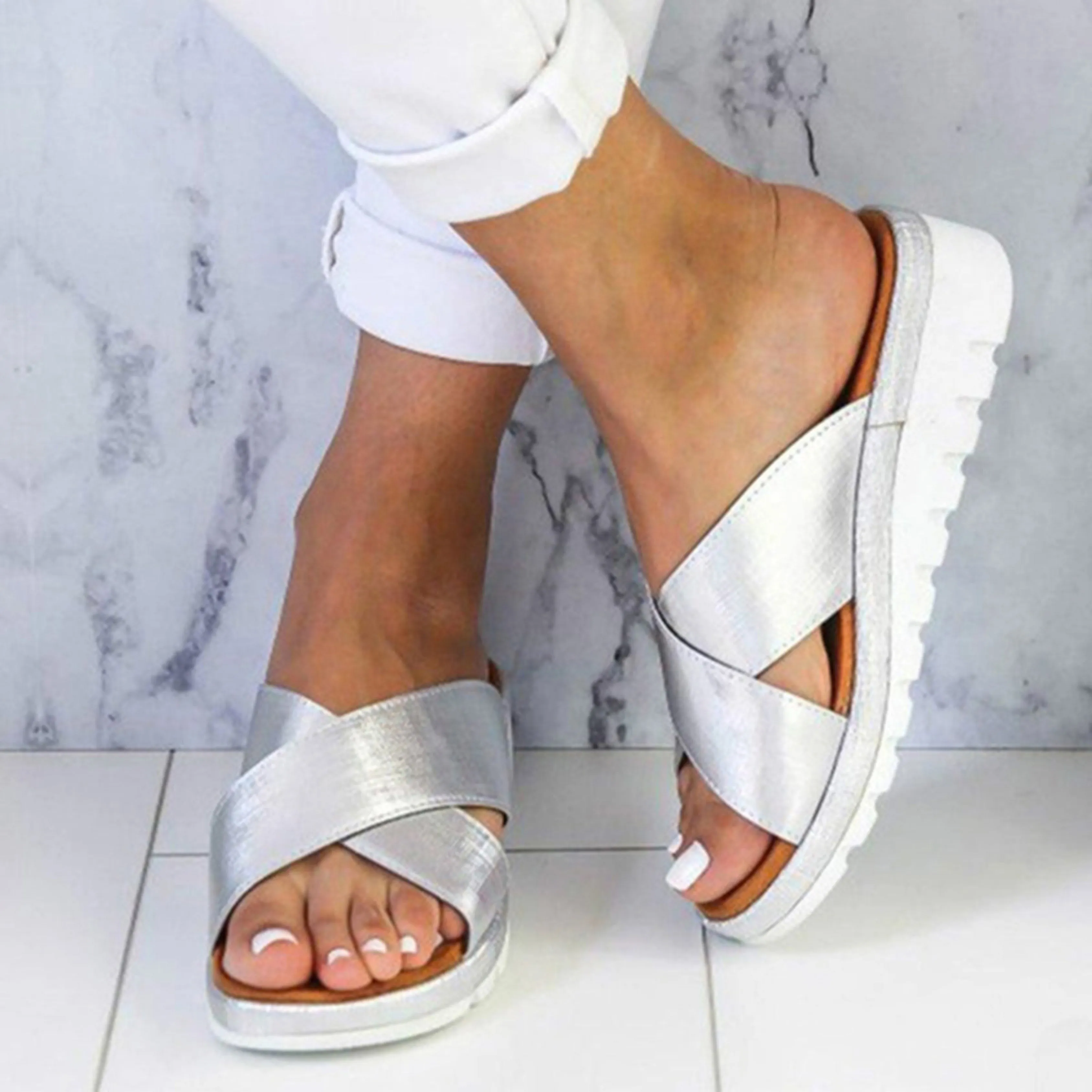 Eliana® | Women's cross strap sandals