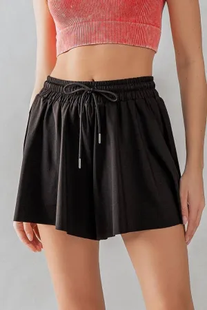 Everyday Lined Shorts