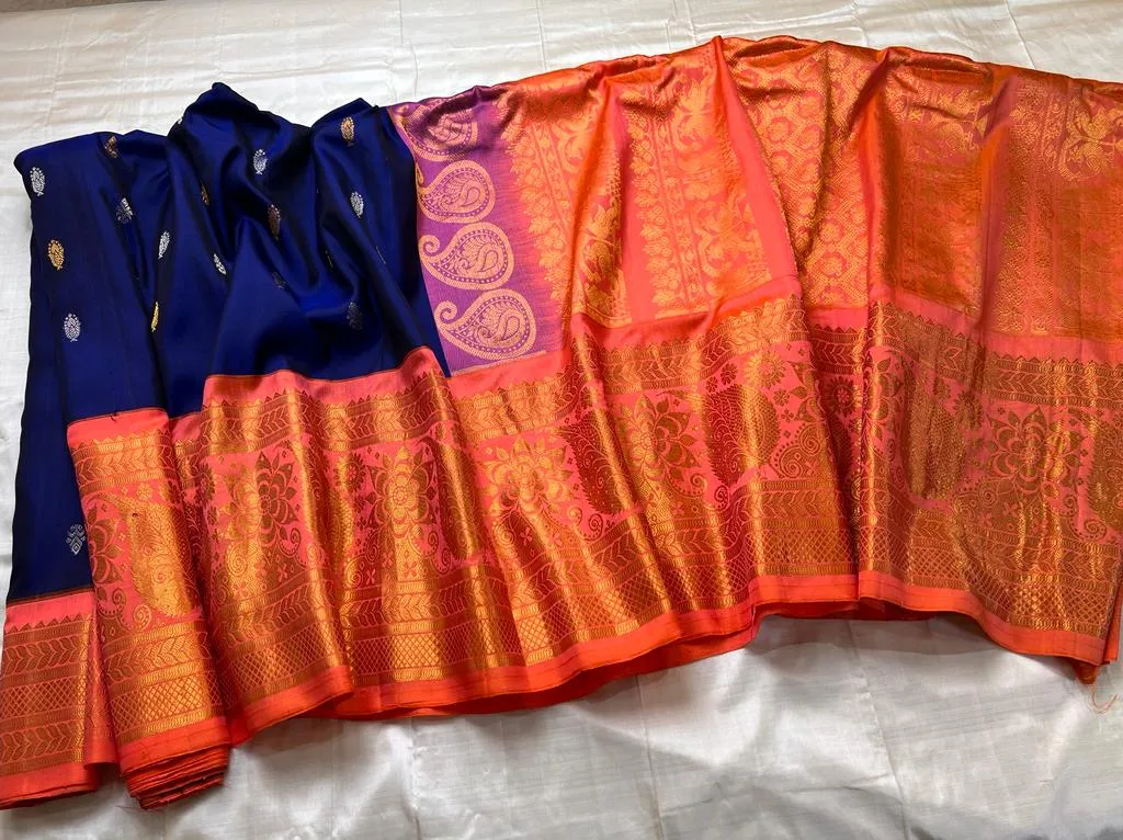 Gadwal Pure Silk Handloom Saree With Kuttu Temple Border