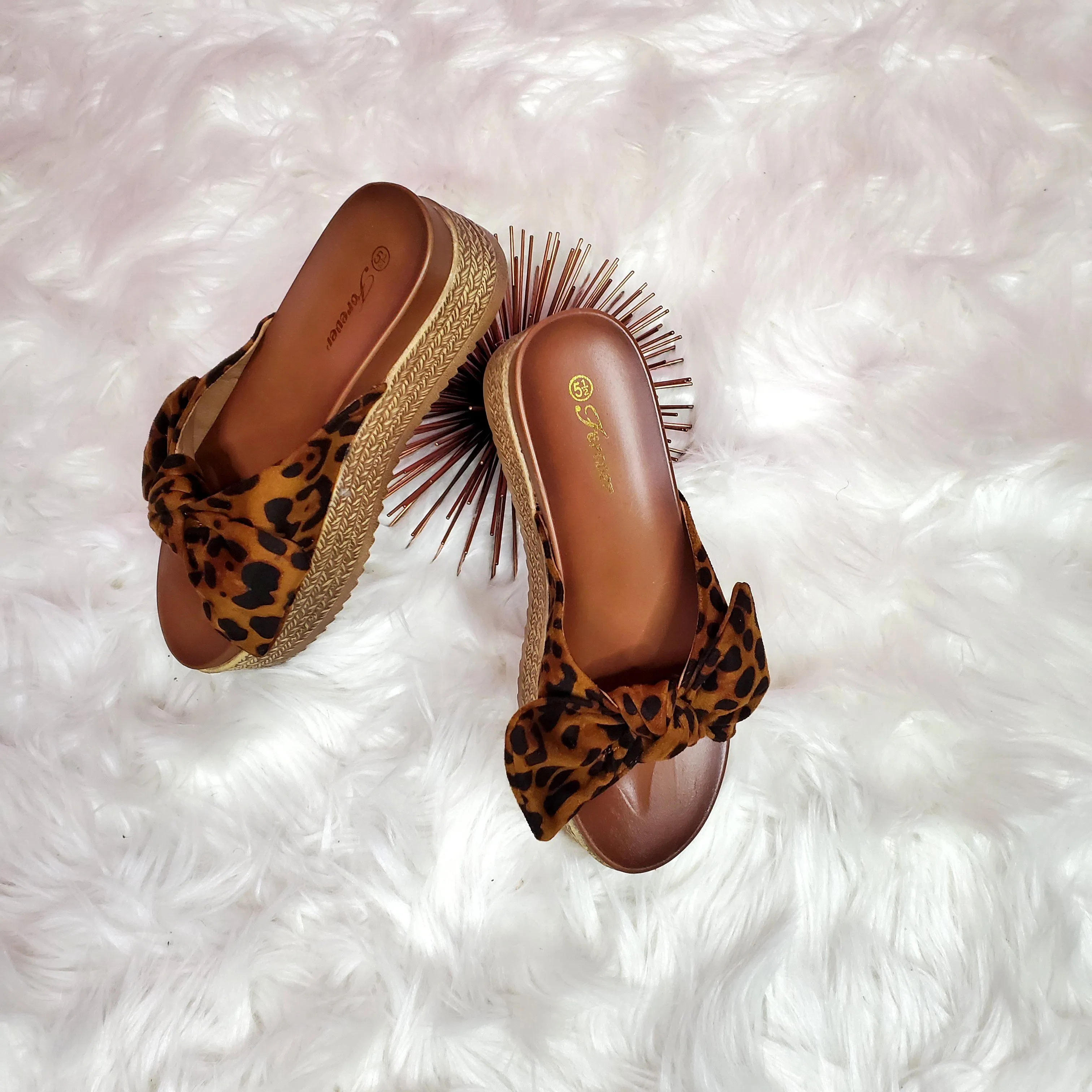 Leopard Bow Slides