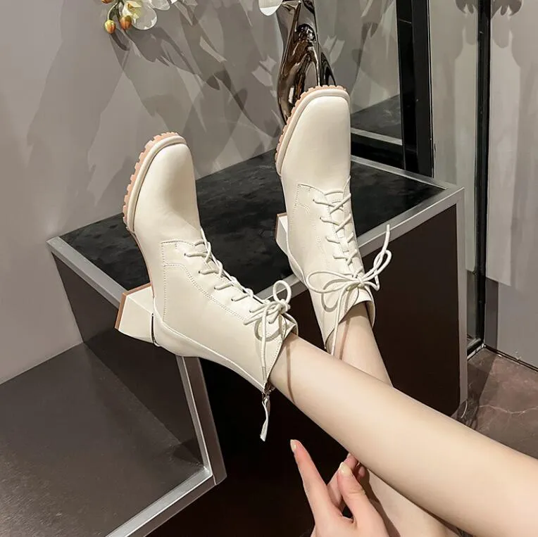 Petite Size 2 Lace Up Chunky Heel Boots MS222