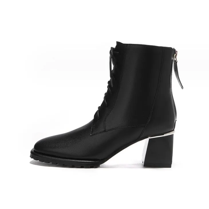 Petite Size 2 Lace Up Chunky Heel Boots MS222