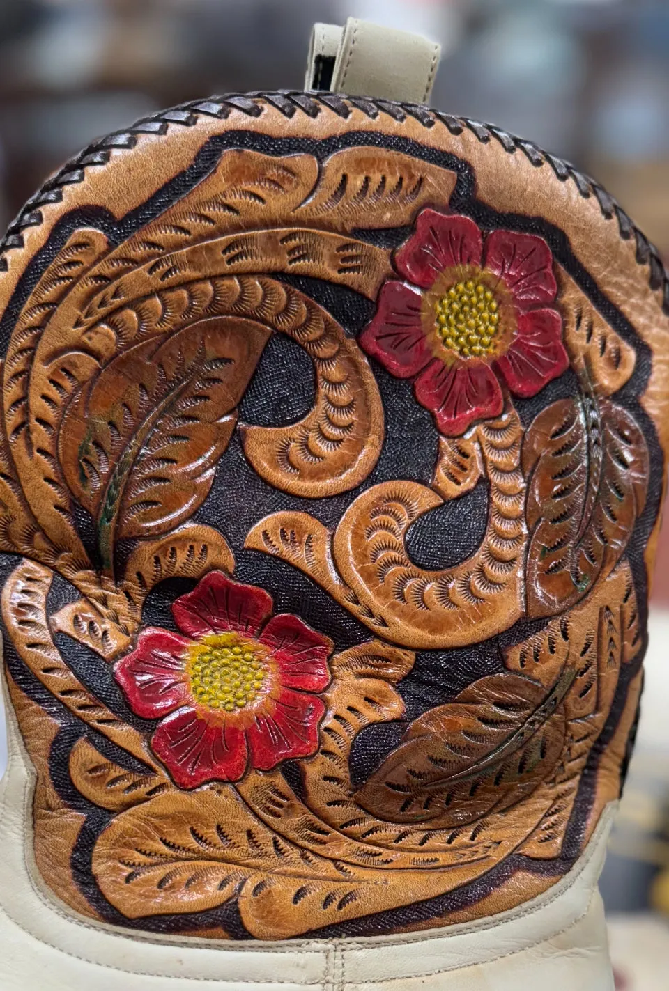 Super Rare Vintage Hand Tooled Boots 8.5B