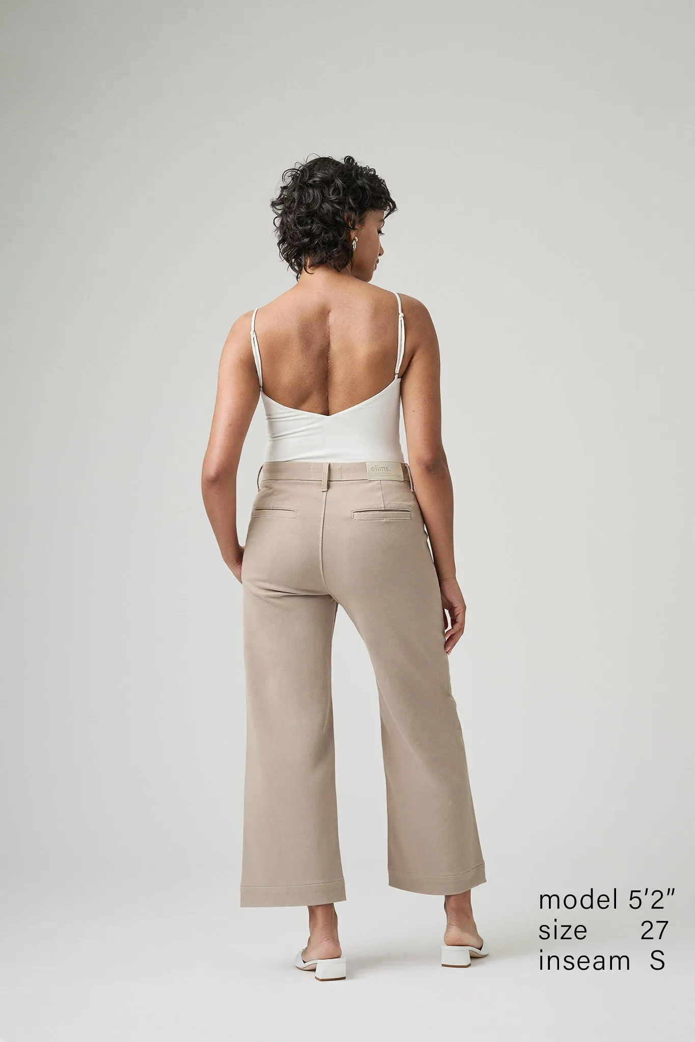 The Malibu Wide Chino Cropped  |  Sand