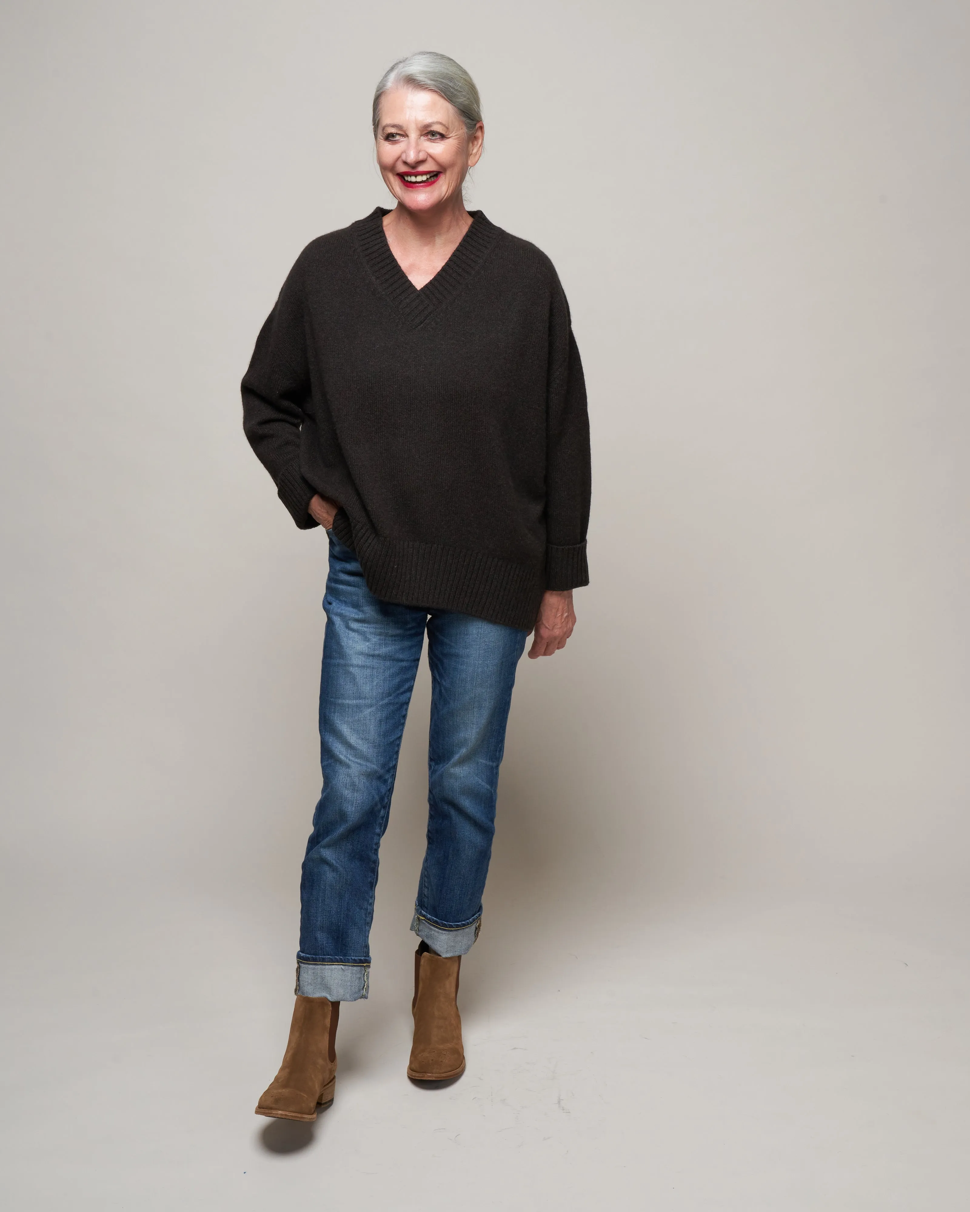 v-neck sweater - licorice