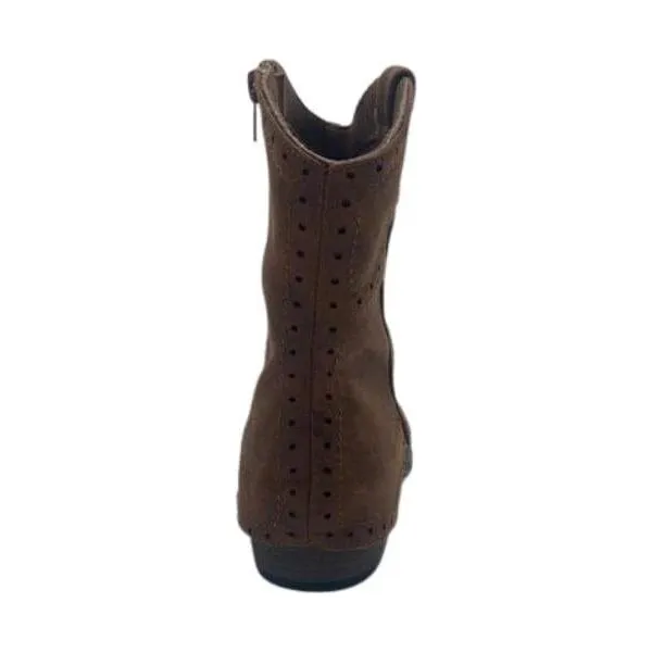 VeryG tan boots